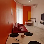 Palazzo Interno 3 *